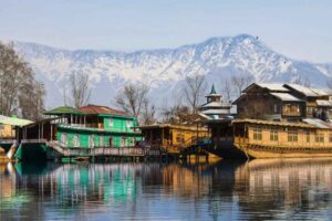 Srinagar Raisa Nastukova Unsplash 1024x683